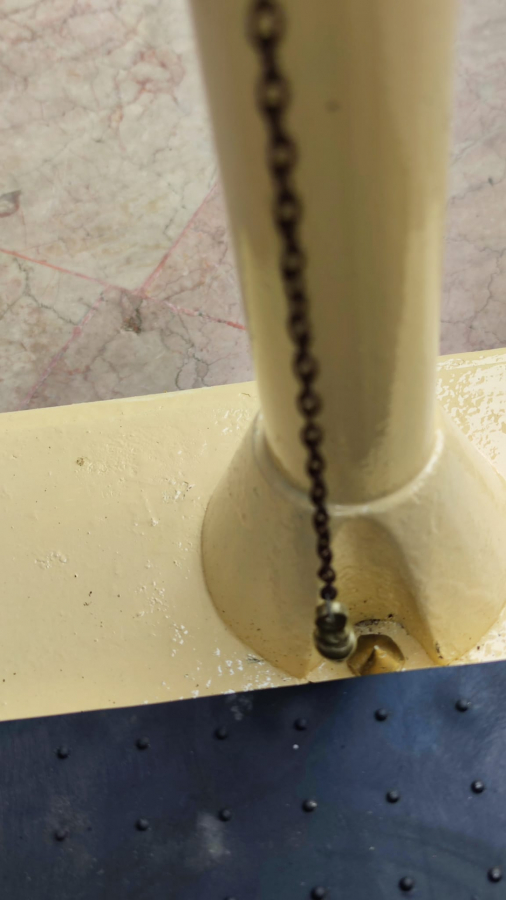 1940 YERLİ ECZANE BASKUL TARTI BOY ÖLCEK TERAZİ SERİ NUMARALI HÜRAY MARKA METAL MEKANİK ANALOK İNSAN BOY ÖLCER VE KİLOSUNU TARTAR 