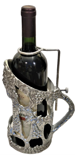 1960 FRANSIZ İCERSİNE ŞARAP ŞİŞESİ KOYULARAK SUNUM İKRAM YAPILAN MUHAFAZA KABİ ÜZERİ ÜZÜM DESENLİ