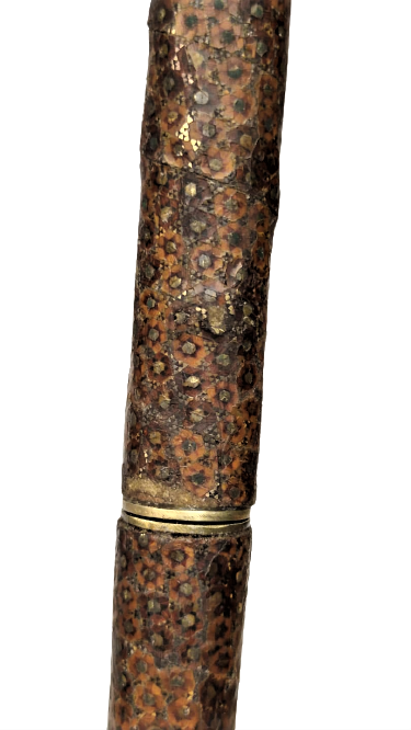 1950 ÜC PARCADAN OLUŞAN SÖKÜLÜP TAKILAN PARCALI BASTON ÜZERİ KOMLE MARKUTERİ CALIŞMA TOKMAK TUTACLI ASA