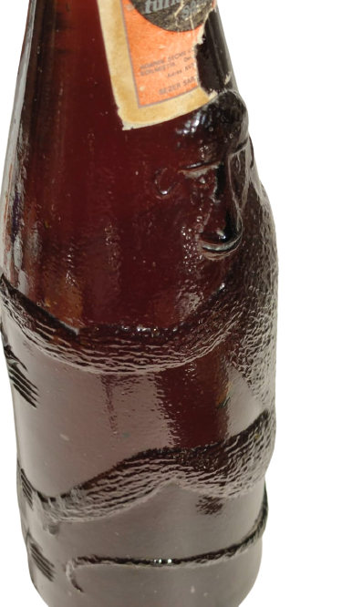 1960 DOLU  70 LİK MANTAR TIPALI KAPAGI ACILMAMIŞ AVSA  ŞEMPANZE ŞARAP ŞİŞE ÜZERİNE SARILMIŞ KABARTMA ŞEMPAZE