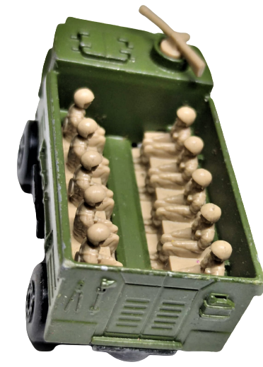 MATCHBOX SUPERFAST PERSONNEL CARRIER MADE IN ENGLAND LESNEY PRODUCTS 1976   NO 54   KOLEKSİYONLUK OYUNCAK YESİL RENKDE ASKERİ CIKARTMA  KAMYONU 7.5 X 3 CM DEN OLUŞMAKTADIR.