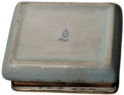 1950 FRANSIZ DAMGALI PORSELEN KAPAKLI MUCEVHER KUTUSU ÜZERİ İMZALI RESİMLİ  PRENS PRENSES FİGÜRLU