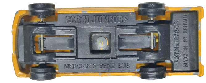 CORGI JUNIORS SCHOOL MERCEDES BENZ BUS PAT NO 1278081 MADE IN GT BRITAIN SARI RENKDE OKUL OTOBUSU