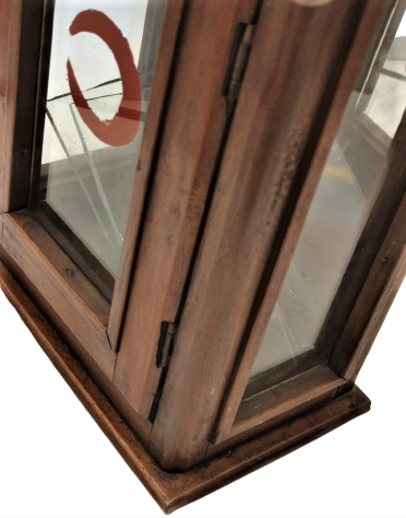 OSMANLI ECZA DOLABI EL YAPIM ON CAMINDA HİLAL KOMPLE MASİF İCİ AYNALI ÜC TARAFI CAMLI İCERSİNDE İKİ CAM RAF KAPISI METAL MANDALLI