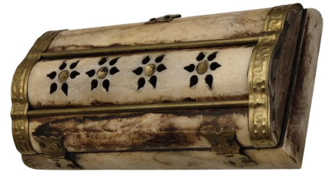 MÜCEVHER KUTUSU EL YAPIMI KEMİK ÜZERİ CİCEK KENARLAR MENTEŞELER KİLİT SİSTEMİ PİRİNC 