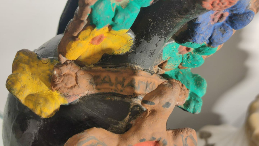 CUMHURİYET BAŞI YAPIMI CANAKKALE KUSLU CİCEKLİ TESTİ TAMAMI EL YAPIM KÖK BOYAMA KULPLU TESTİ SORUNSUZ 