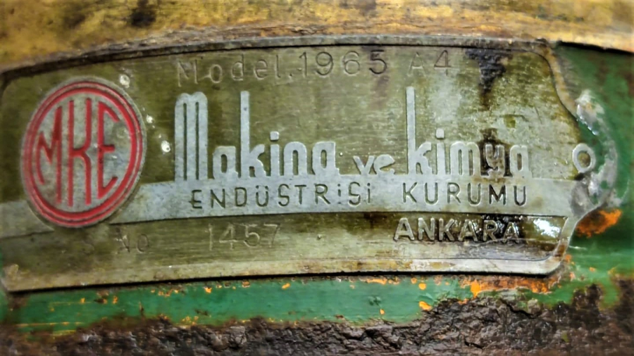 1930 POMPALI BÜYÜK BOY PÜRMÜZ MAKİNA KİMYA ENDÜSTRİSİ KURUMU ANKARA MODEL NO 1965 A/4 SERİ NO 1457