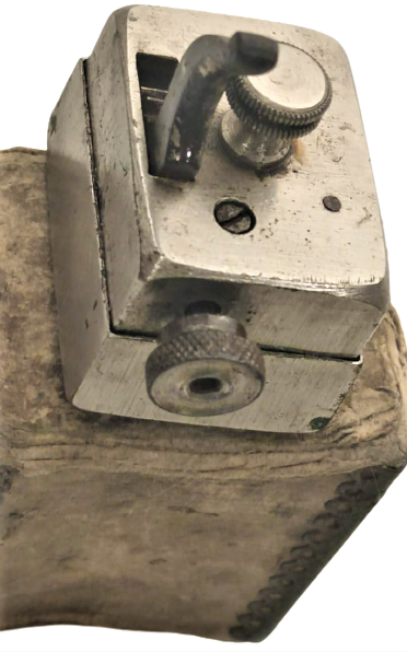 OSMANLI HACAMAT MAKİNESİ ORJİNAL KUTUSUNDA 12 BICAKLI MEKANİK PİRİNC SORUNSUZ CALIŞAN 