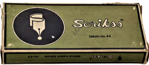 SCRIKSS DOLMA KALEM TAKIM NO 44 KUTUSUNDA KULLANILMAMIŞ TAKIM TUKENMEZ VE POMPALI DOLMAKALEM BORDO RENKDE