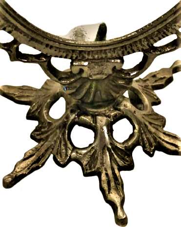 1970 PİRİNC OVAL FORMDA YILDIZ AYAKLI ÜZERİ İŞLEME DESENLİ TEK RESİM CERCEVESİ AYNA OLARAKDA KULLANILABİLİNİR