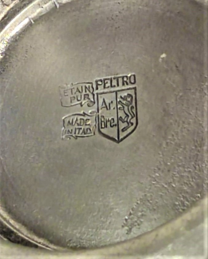 1960 REIN ZİNN ZİN ETAIN İTALYAN PETRO METAL VAZO CİFT TARAFINDA ASLAN BAŞI VE KULPLAR BULUNAN ALTI DAMGALI