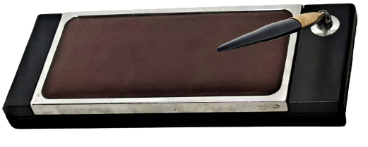 SCRIKSS MASA ÜZERİ KAPAKLI İÇERSİ UÇ BÖLMELİ ATAC İGNE KALEM KOYULABİLEN KUTU VE MAVİ DOLMA KALEMİ