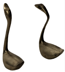 İKİ ADET PİRİNC KUGU EL TESVİYESİ YAPIMI  DEGİSİK HAREKETLİ BİBLO 7  9 CM BOYLARINDA