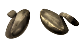 İKİ ADET PİRİNC KUGU EL TESVİYESİ YAPIMI  DEGİSİK HAREKETLİ BİBLO 7  9 CM BOYLARINDA