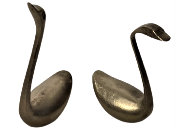 İKİ ADET PİRİNC KUGU EL TESVİYESİ YAPIMI  DEGİSİK HAREKETLİ BİBLO 7  9 CM BOYLARINDA