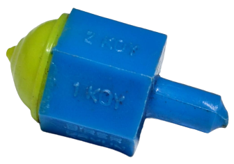 1960 VE 1970 YILLAR YILBAŞLARININ UNUTULMAZ EFSANE OYUNU 1 ADET PLASTİK SARI LACİVERT FENERBAHCE YERLİ FIRDÖNDÜ 4,2 CM BOYUNDA 