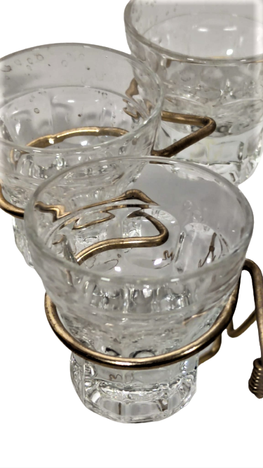 1960 NOSTAJI İCKİ TAKIMI AYAKLI SEYYAR STANDINDA ALTI ADET BARDAK LİKÖR VEYA SHOT BARDAGI OLARAK KULLANIMA UYGUN