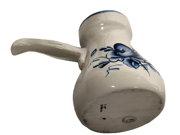 KAHVE İÇİMİNDE KULLANILAN KULPLU CEZVE PORSELEN  ÜZERİ EL BOYAMA SANATCI İMZALI 