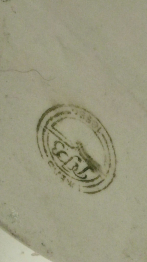 KAHVE İÇİMİNDE KULLANILAN KULPLU CEZVE PORSELEN  ÜZERİ EL BOYAMA SANATCI İMZALI 