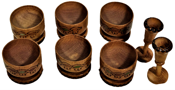 1960 AHŞAP ŞERBET BARDAGI ÜCLÜ TAŞIMA KULPLARINDA EL TORNASI YAPIMI ÜZERİ İŞLEMELİ 