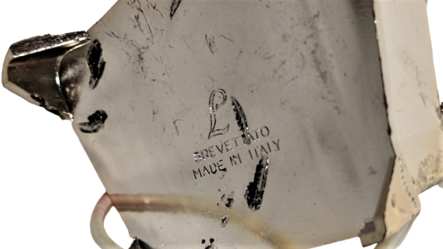 KENARLARINDA UFAK RENKLİ LANBALAR IŞIKLI CEKMECELİ MEKKE KABE GÖRSELLİ GECE LAMBASI KUTUSUNDA İTALYAN MALI