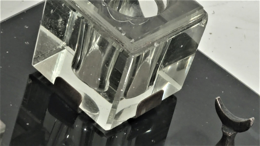 1910 OSMANLI  CİFT BİLLÜR CAM KAİDELİ HOKKA DİVİT KALEM KOYMA YERİ CİFT HİLAL ALEM YAZI HOKKA TAKIMI