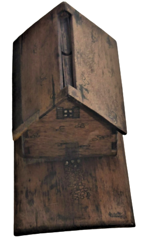 HAPISHANE EL YAPIMI  AHŞAP ÜZERİ İŞLİ CATILI TEK KATLI EV ŞEKLİNDE TASARLANMIŞ MEKANİK SIGARA İKRAM KUTUSU