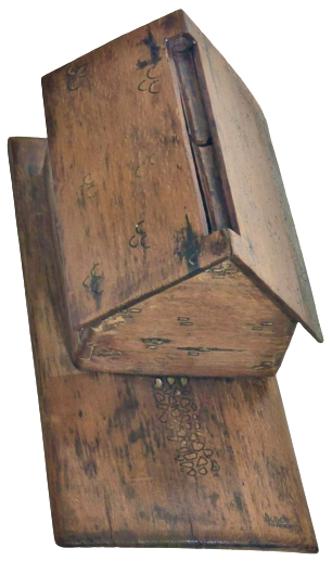 HAPISHANE EL YAPIMI  AHŞAP ÜZERİ İŞLİ CATILI TEK KATLI EV ŞEKLİNDE TASARLANMIŞ MEKANİK SIGARA İKRAM KUTUSU