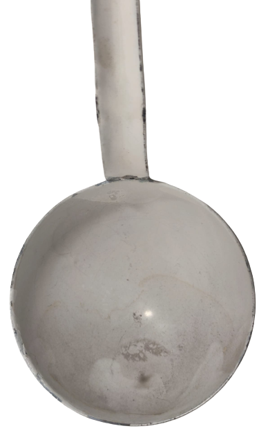 1950 BEYAZ EMAYE SAPLI KEPCE VE DELİKLİ ŞÜZCEC KEPCE TAKIMI 