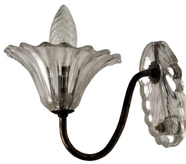 1930 İTALYAN BEYAZ BİLLUR CAM TEK APLİK ÜZERİNDEN ACMA KAPAMA DÜGMESİ BULUNMAKTA