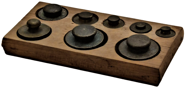 1960 COKLU AHŞAP MASİF KUTUSUNDA PİRİNC TARTI AGIRLIK TERAZİ AĞIRLIKLARI CEŞİTLİ FARKLI AGIRLIKLARDA