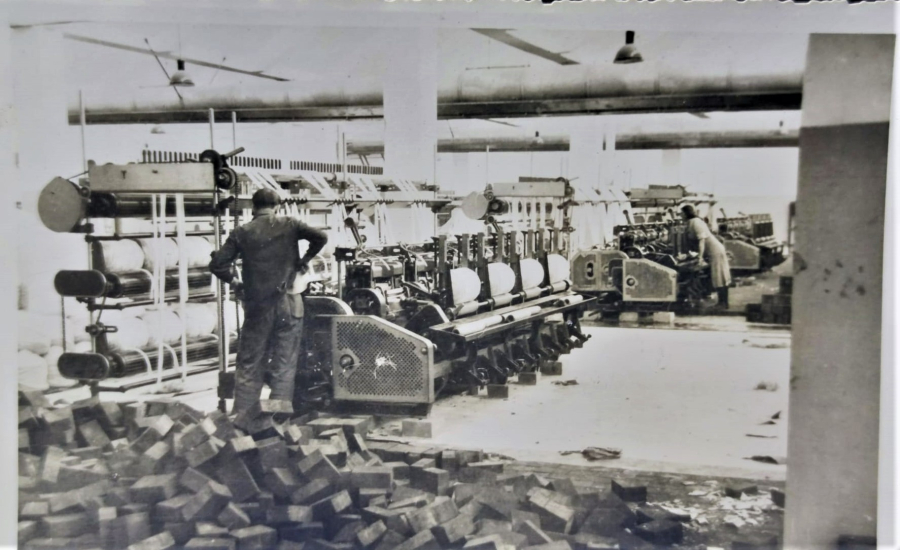 1933 NAZİLLİ SÜMERBANK BASMA FABRİKASI TEMELİNDE KURULUMUNA KADAR CEKİLMİŞ SİYAH BEYAZ ORJİNAL FOTOGRAFLARI 