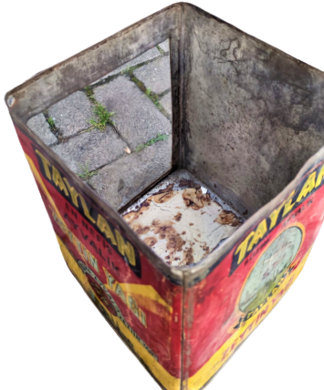 1950 AYVALIK TAYLAN ZEYTİNYAGLARI ZEYTİN SATIŞINDA KULLANILAN CEMEKANLI 20 KİLOLUK REKLAM BASKILI TENEKE KAPAKLI KUTU