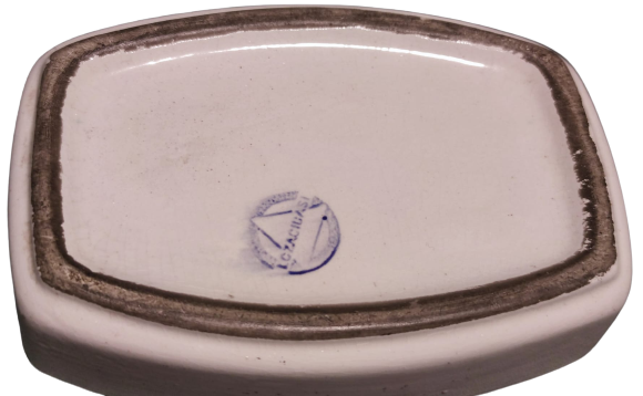 ECZACIBAŞI SIGARA İKRAMLIGI VE KÜLLÜK  ECZACIBAŞI VİTAMİNLERİ MUSTAHZARLARI REKLAMLI BEYAZ REKLAMLI SERAMİK KÜLLÜK