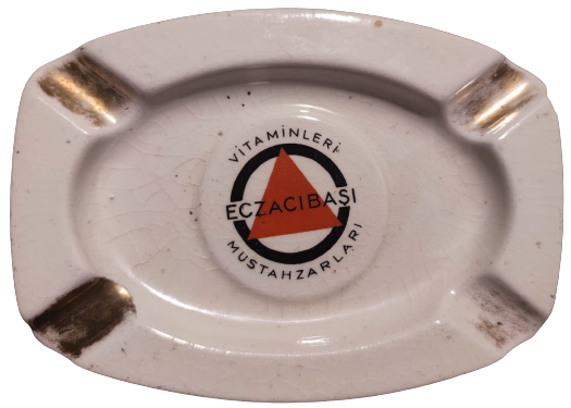 ECZACIBAŞI SIGARA İKRAMLIGI VE KÜLLÜK  ECZACIBAŞI VİTAMİNLERİ MUSTAHZARLARI REKLAMLI BEYAZ REKLAMLI SERAMİK KÜLLÜK