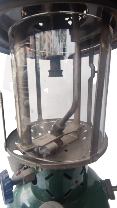 COLEMAN 1942 USA  LUKS PARAFİN GAZ AYDINLATICI LAMBA COLEMAN GAZ ISIK AYARLANABİLİR TEK MANTOLU AVCI KAMP FENER METAL YEŞİL RENK