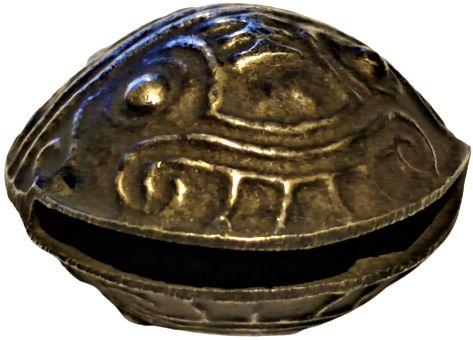 OSMANLI BRONZ ÜZERİ GEOMETRİK DESENLİ CAN GENELDE GELDİGİ BELLİ OOLMASI İCİN HAYVANLARDA KULLANILAN SESLİ TONGURDAK ZİL