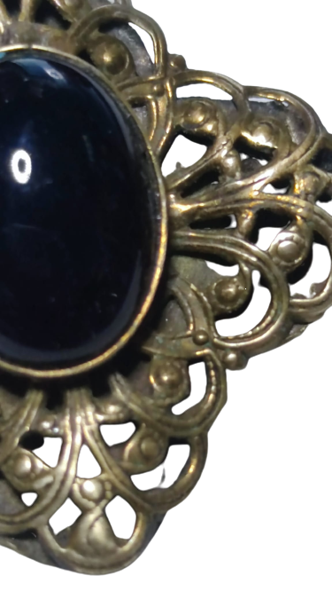 OSMANLI TAMAMI EL TESTERE KESİM SARI METALDEN TASARLANMIŞ İRİ OLTU TAŞLI KİŞİYE ÖZEL TASARIM EL İŞİ CİFT KÜPE