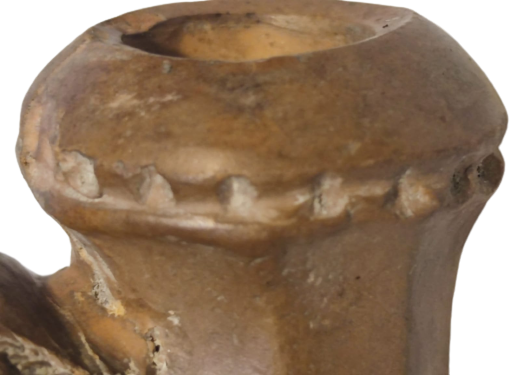 OSMANLI 19 YUZYIL TOPHANE LÜLE  ÜZERİ DESENLİ İŞLEMELİ TÜTÜN İÇME TOPRAK EL YAPIM PİŞMİK KİLDEN YAPILMA 