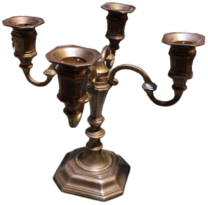 DÖRT KOLLU ÜZERİ GÜMÜŞ KAPLAMA ŞAMDAN MUMLUK KOLLAR HAREKETLİ KARE AYAK ÜZERİNDE SUTUN UZERİ DÖRT KOL