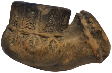 OSMANLI 19 YUZYIL TOPHANE LÜLE  ÜZERİ DESENLİ İŞLEMELİ TÜTÜN İÇME TOPRAK EL YAPIM PİŞMİK KİLDEN YAPILMA 