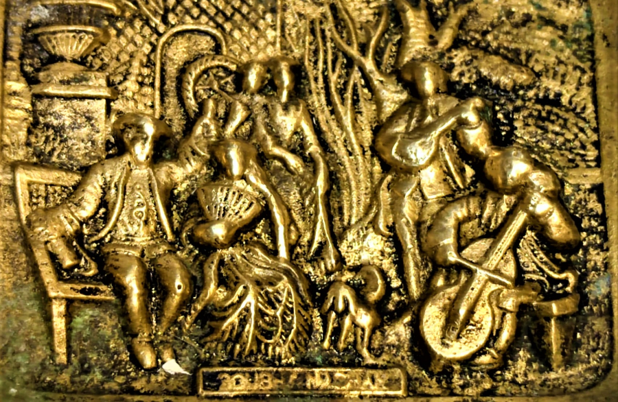 1950 PİRİNC KULLÜK ÜZERİ ROLYEFT KABARTMA CALGICILAR