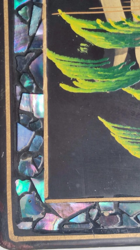 1950 LAKE KENARLAR SEDEF KAKMA ÜZERİ EL CİZİM LATERNALI MUZİKLİ KAPAKLI İÇERSİ BÖLMELİ MUCEVHER KUTUSU