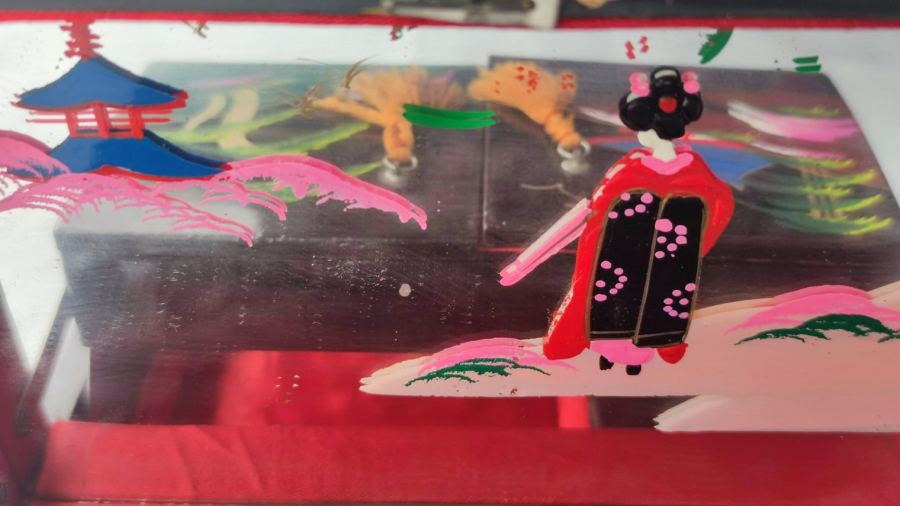 1950 LAKE KENARLAR SEDEF KAKMA ÜZERİ EL CİZİM LATERNALI MUZİKLİ KAPAKLI İÇERSİ BÖLMELİ MUCEVHER KUTUSU