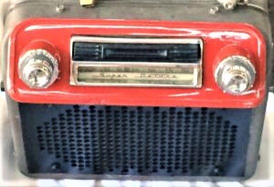 1940 CHEVROLET SUPER DELUXE CAR RADIO USA AUTOMATİC ARAMALI LAMBALI SUPER DELUXE
