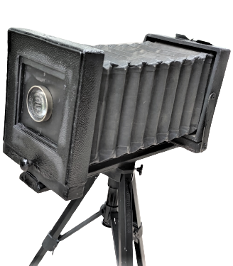 1900 AYAKLI KÖRÜKLU F KORISTKA SIDERAN MERCEKLİ İKİ FOKSIYONLU PLAN VE MARARA FİLM TAKILAN PROFOSYENEL STUDYO FOTOGRAF MAKİNESİ