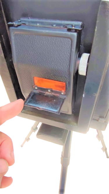 1900 AYAKLI KÖRÜKLU F KORISTKA SIDERAN MERCEKLİ İKİ FOKSIYONLU PLAN VE MARARA FİLM TAKILAN PROFOSYENEL STUDYO FOTOGRAF MAKİNESİ