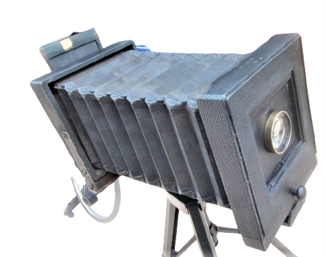 1900 AYAKLI KÖRÜKLU F KORISTKA SIDERAN MERCEKLİ İKİ FOKSIYONLU PLAN VE MARARA FİLM TAKILAN PROFOSYENEL STUDYO FOTOGRAF MAKİNESİ