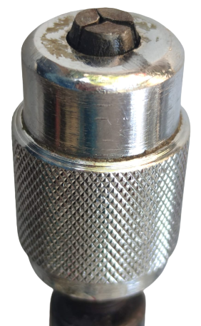 1950 AHŞAP TUTMA YERLİ KROM CELİK CARK VE 8 MM CAPLI MEMBRANLI MEKANİK EL MATKA MADE IN GERMANY