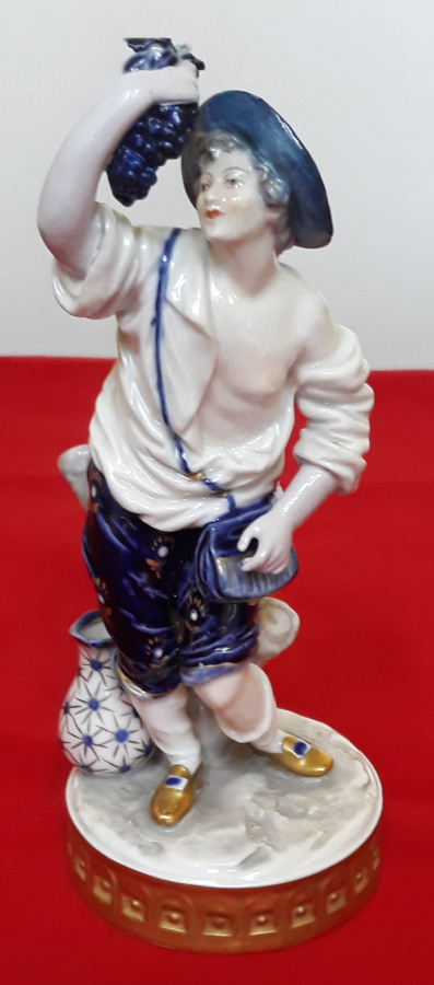 ALMAN DRESTEN DAMGALI PORSELEN BİBLO BOY 20 CM